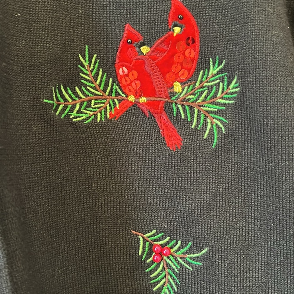 ๐ป3/$15 Croft & Barrow Cardinal Button Sweater-PM - Picture 3 of 6
